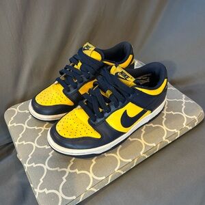 Nike Dunk Low “Michigan”